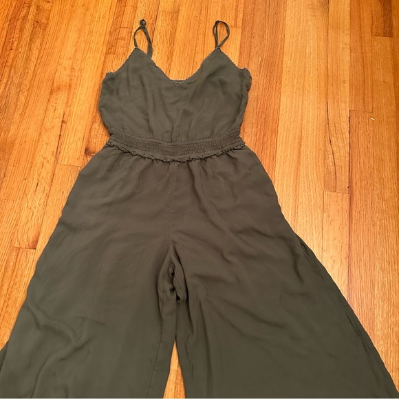 Aritzia Women's Wilfred Irene Wide Leg Jumpsuit Size XSmall (c5) - Picture 2 of 16